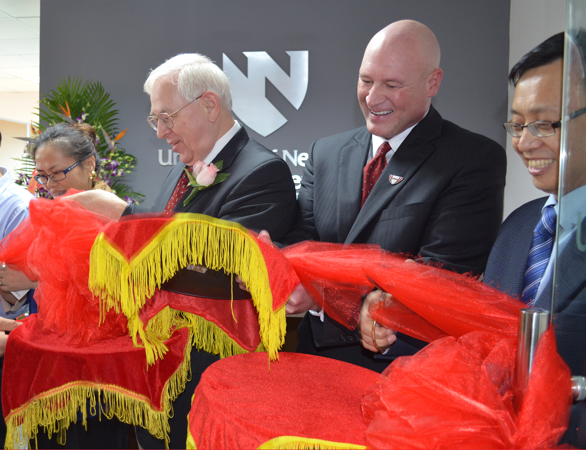 UNMC-China Ribbon Cutting